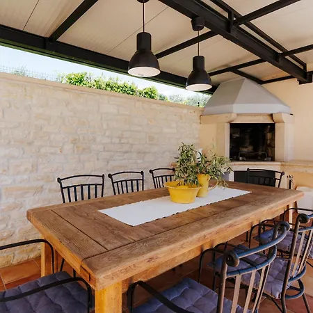 Matia Prázdninový dům Pula