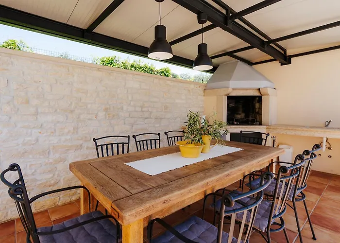 Matia Holiday home Pula